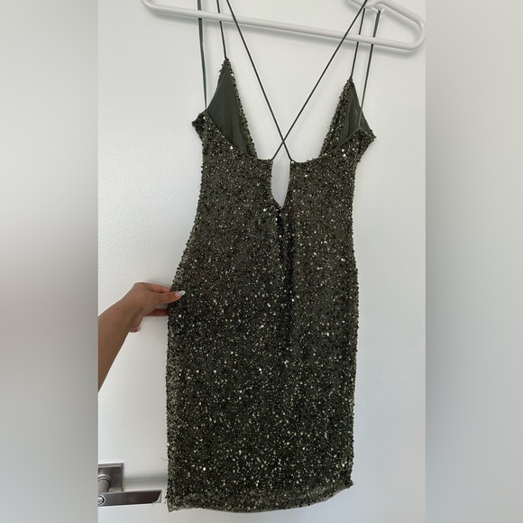 Retrofete Billie Olive Green Sequin Dress - Picture 4 of 4